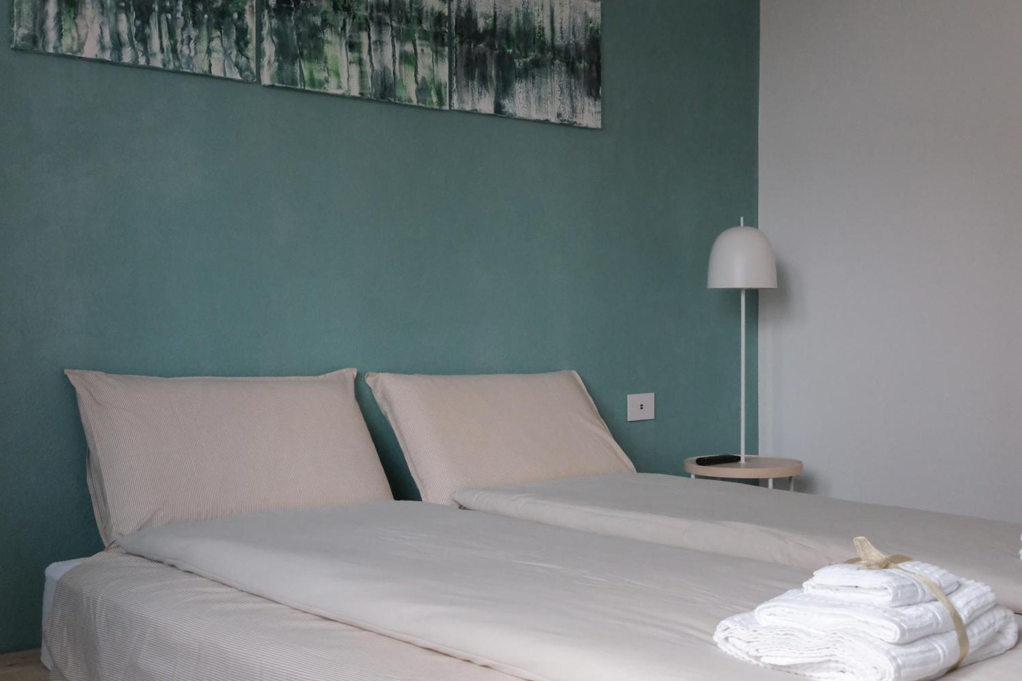B&B Colori Del Lago Brebbia Ngoại thất bức ảnh